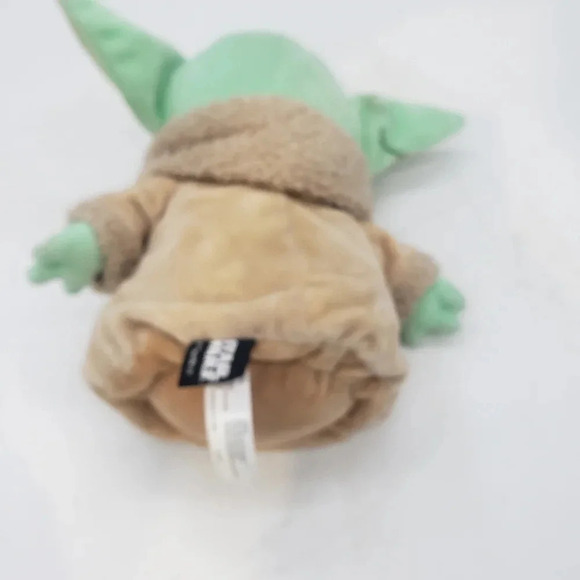 Star Wars Grogu The Child 11 inch Plush Toy - Picture 5 of 11